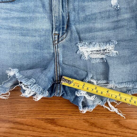 Levi's Distressed High Rise Cut -Off Jean Micro Shorts Womens 26 Blue Casual - Picture 9 of 9